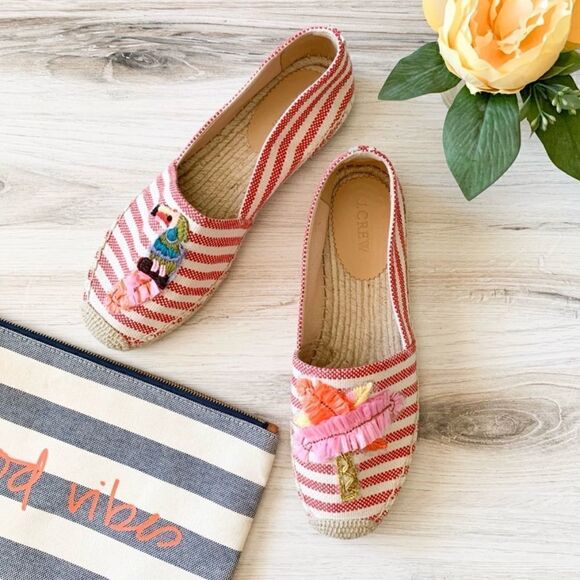 J. CREW TROPICAL PARADISE ISLAND STRIPED EMBROIDERED ESPADRILLES
SIZE 10 - Picture 2 of 7